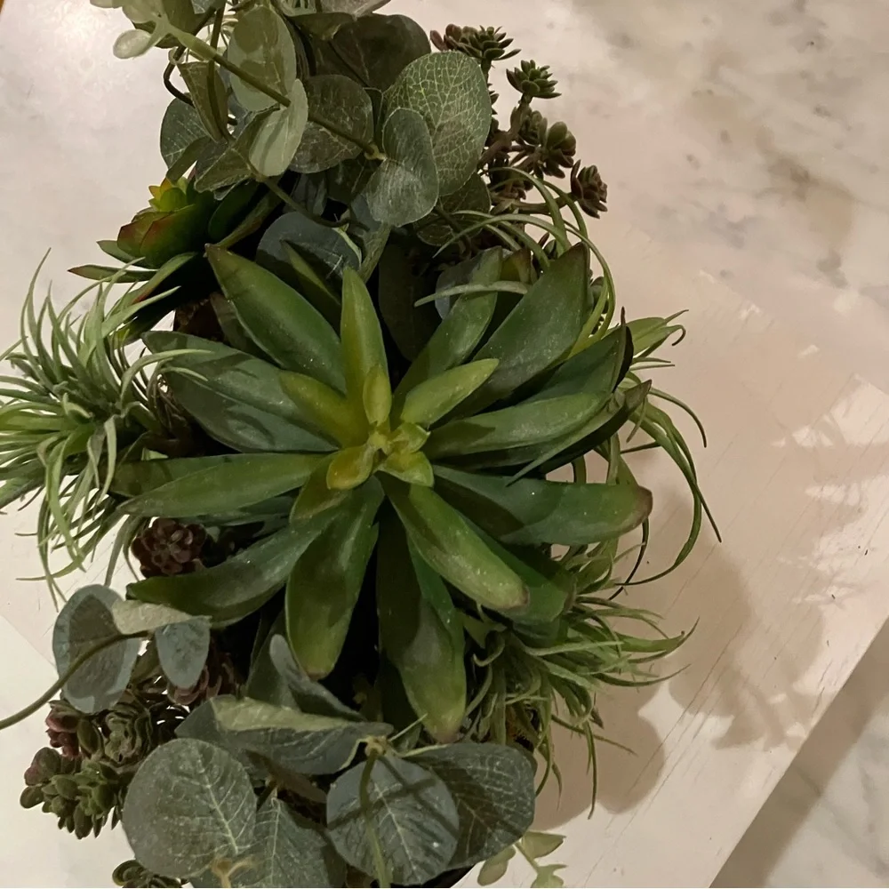 Succulent Floral Accent